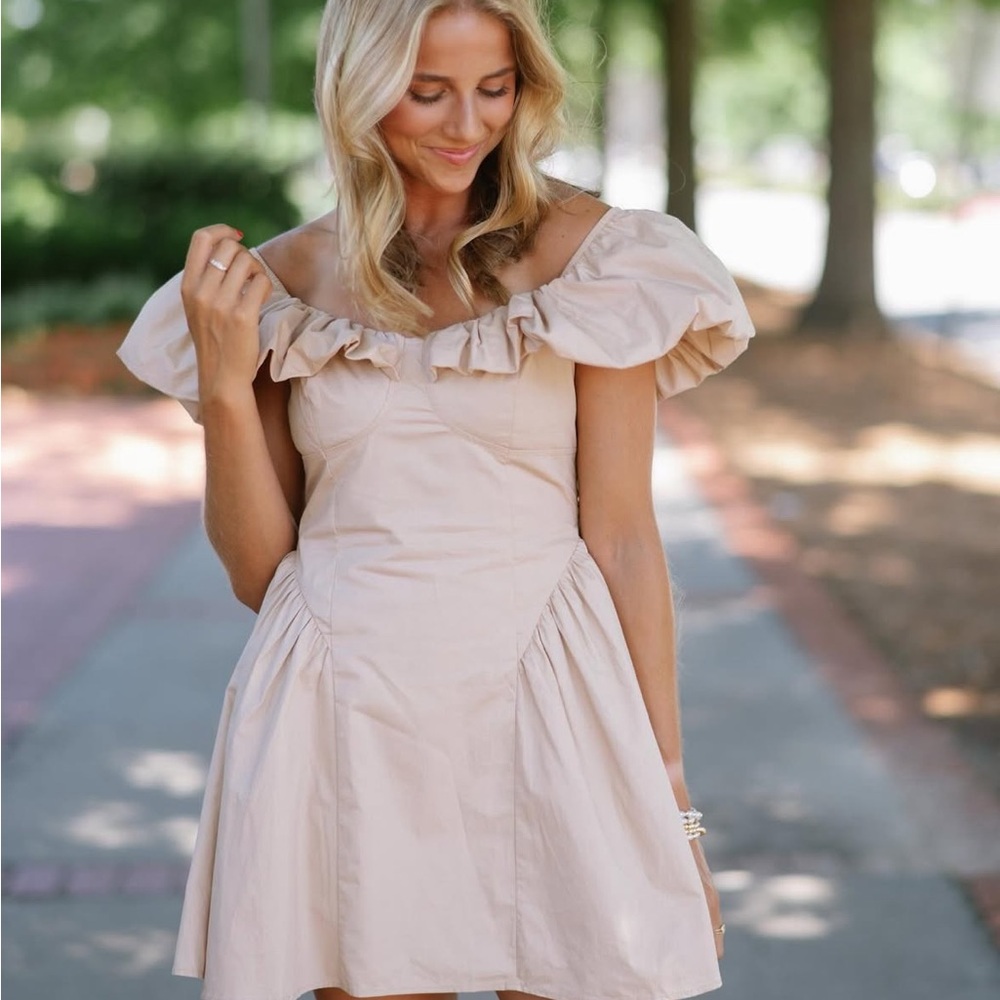 NWT these three boutique neutral dress !! perfect for summer and game days